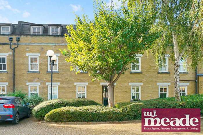 2 Bedroom Flat To Rent In Sarum Terrace, Bow, E3