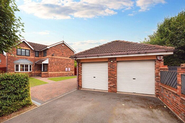 4 Bedroom Detached House For Sale In Turnberry Court, Normanton, West Yorkshire, WF6