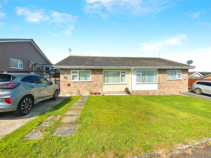 2 Bedroom Bungalow For Sale In Heol Y Graig, Aberporth, Cardigan, Ceredigion, SA43