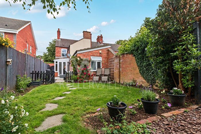 3 Bedroom End Terrace House For Sale In Irchester Road, Wollaston, Wellingborough, NN29