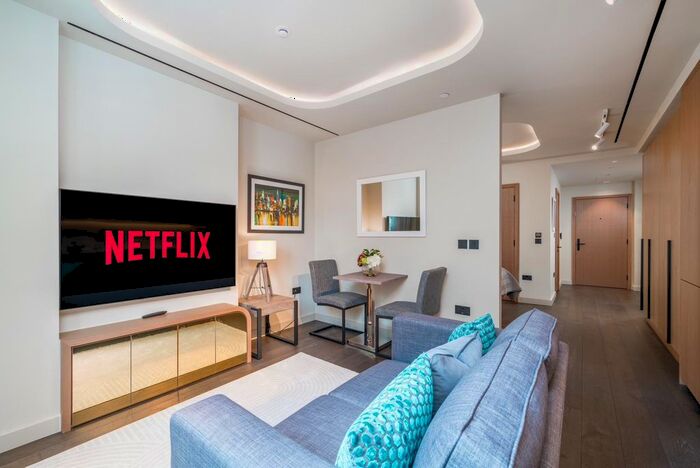 Studio To Rent In Tottenham Court Road West, Fareham Street, W1F