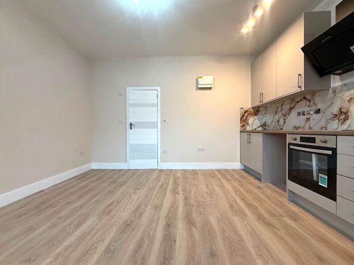 1 Bedroom Studio To Rent In Nibthwaite Road, Harrow, HA1