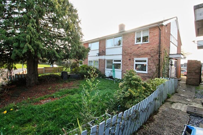 2 Bedroom Maisonette To Rent In Cloverfield, Harlow, CM18