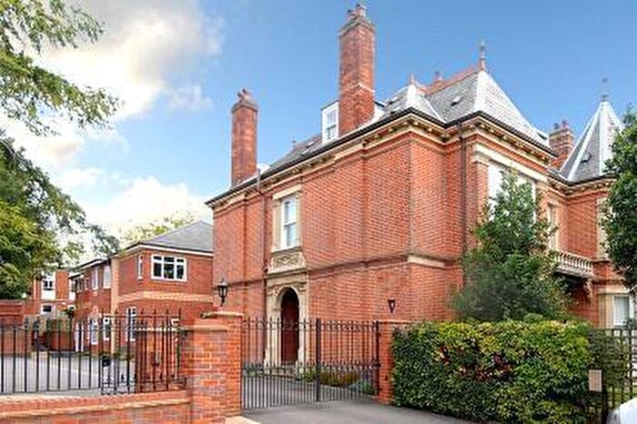 2 Bedroom Flat To Rent In Riversdale House, High Wycombe, HP11