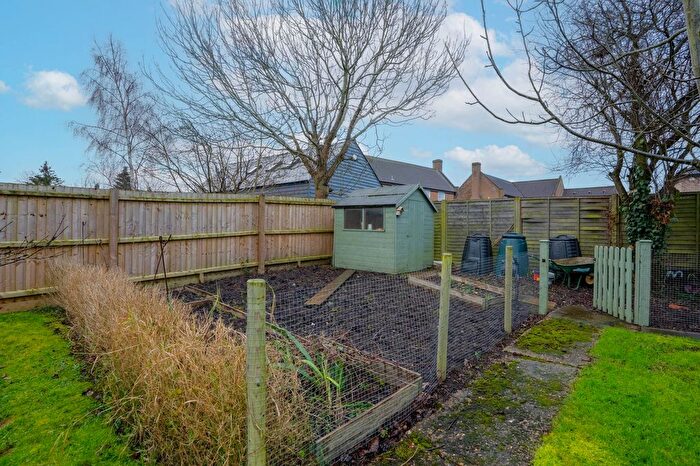 2 Bedroom Detached Bungalow For Sale In Broad Lane, Cottenham, CB24