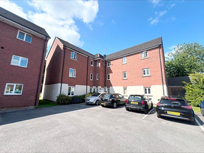 1 Bedroom Flat To Rent In Barley Leaze, Chippenham, SN14