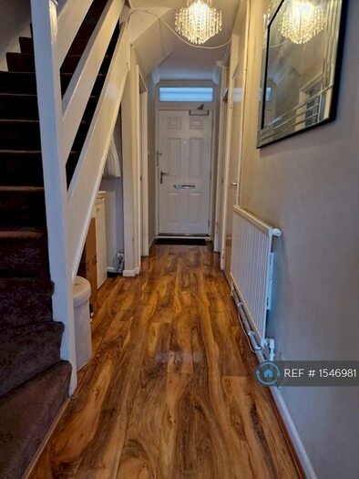 3 Bedroom Maisonette To Rent In Sabella Court, London, E3