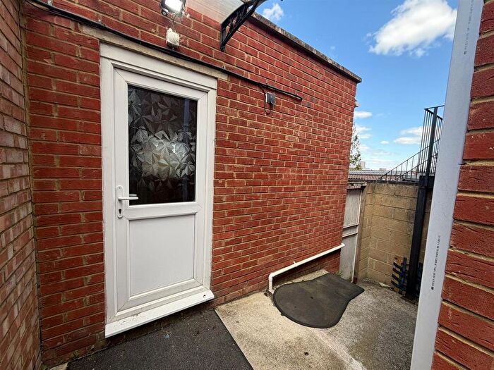 Studio To Rent In Hay Lane, Colindale, NW9