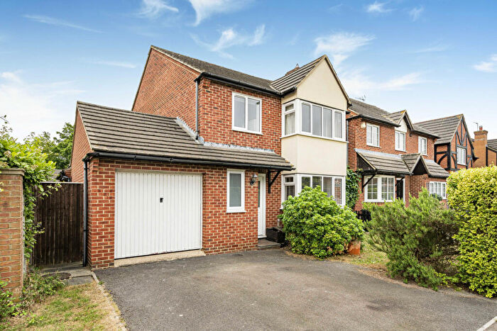 4 Bedroom Detached House For Sale In Westwater Way, Didcot, OX11