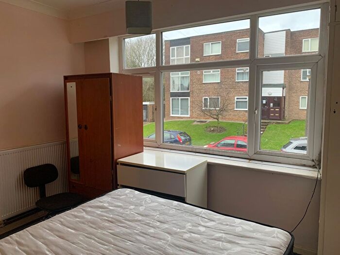 1 Bedroom Flat To Rent In Baguley Crescent, Middleton, Manchester, M24
