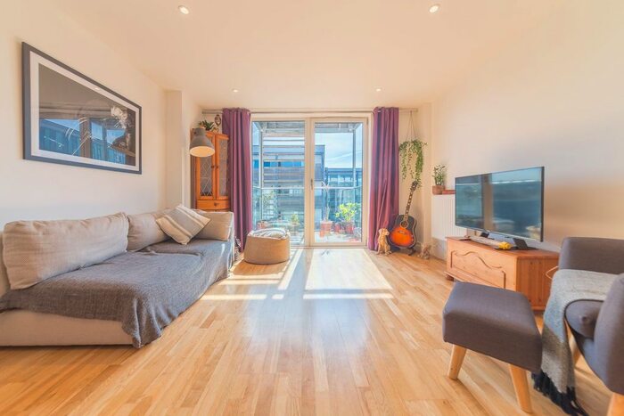 1 Bedroom Flat To Rent In Hatfield House, 6 Merryweather Place, Greenwich, London SE10