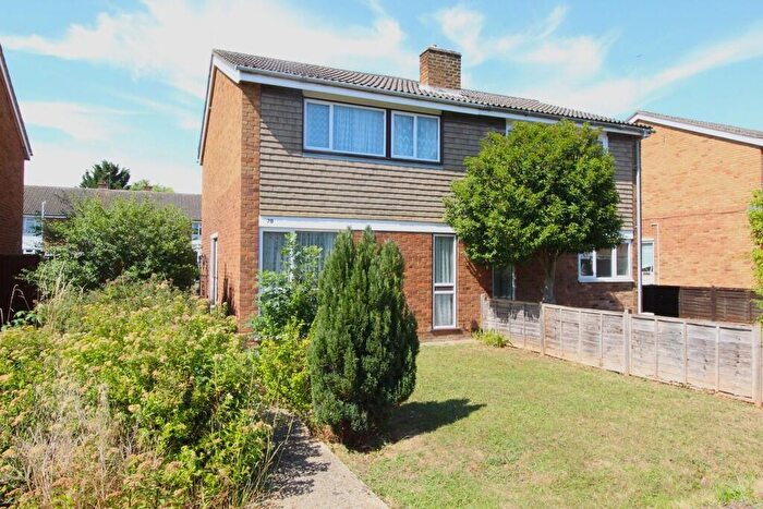 3 Bedroom Semi-Detached House For Sale In Glebe Road, Sandy, SG19