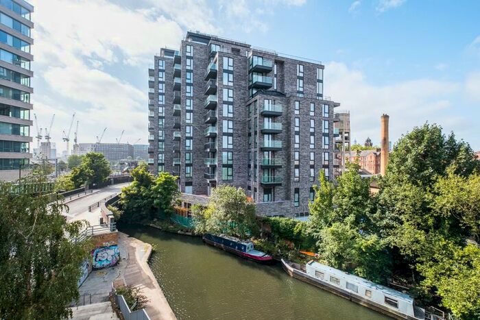 3 Bedroom Flat To Rent In Camley Street, London, N1C