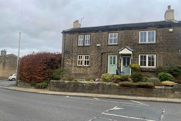 3 Bedroom Semi-Detached House To Rent In Main Street, Wilsden, Bradford BD15