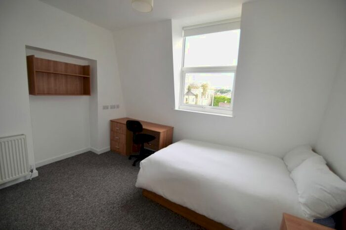 Studio To Rent In Hill Park Crescent, Plymouth PL4