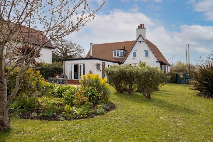 4 Bedroom Detached House For Sale In Yarmouth, Isle Of Wight, PO41