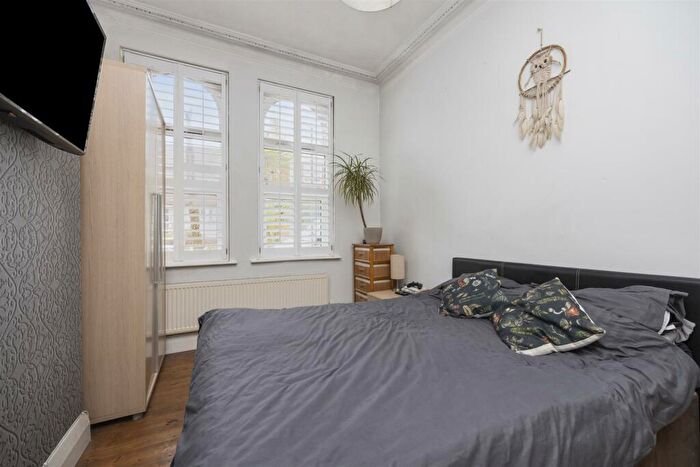 1 Bedroom Flat For Sale In Highcroft Villas, Brighton, BN1