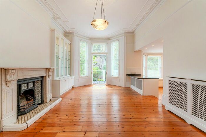 4 Bedroom Property To Rent In St. Marks Road, London, W10