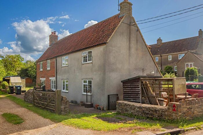 3 Bedroom Cottage For Sale In Foxley, Malmesbury, SN16