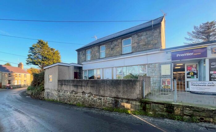 4 Bedroom Semi-Detached House For Sale In Trefor, Caernarfon, Gwynedd, LL54