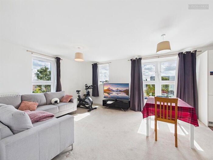 2 Bedroom Flat To Rent In Chapman Avenue, Peterborough, PE3