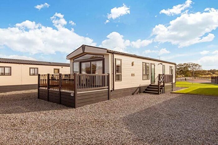 2 Bedroom Chalet For Sale In , Lodge, Stewarts Resort, St Andrews, KY16