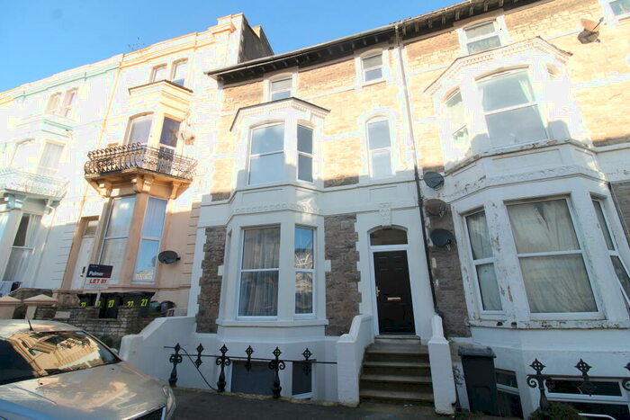 2 Bedroom Flat To Rent In Upper Church Road, BS23