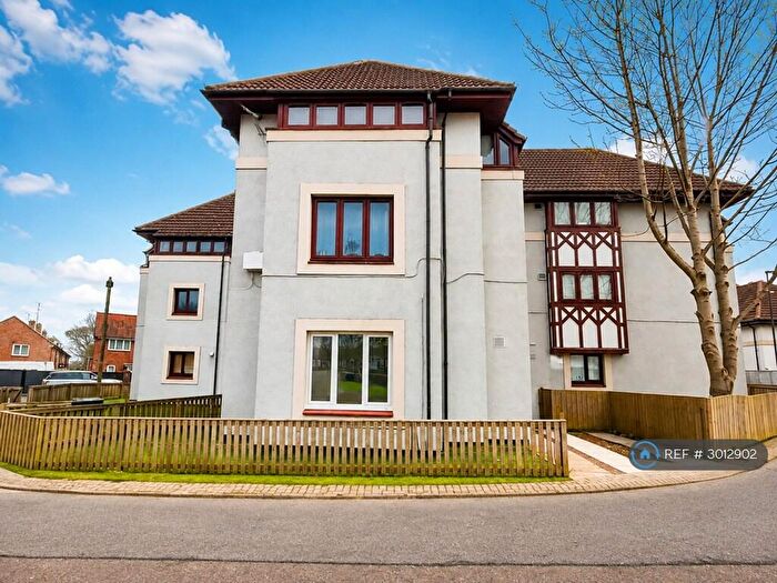 2 Bedroom Flat To Rent In Columbia Grange, Newcastle Upon Tyne, NE3