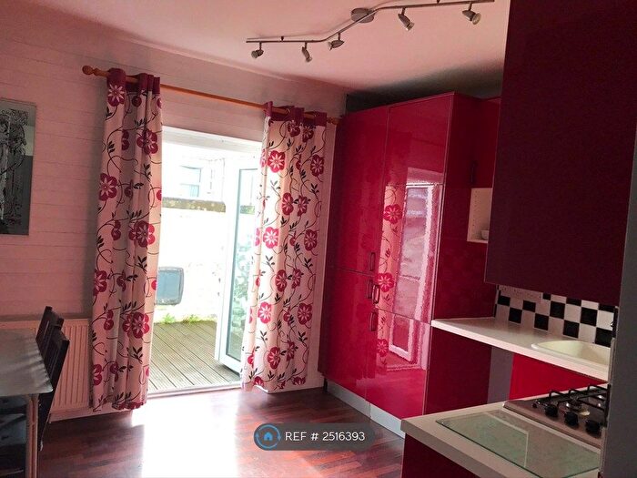 1 Bedroom Flat To Rent In St. Leonards Road, Plymouth, PL4