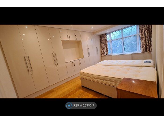 4 Bedroom Semi-Detached House To Rent In Brunswick Gardens, London, W5