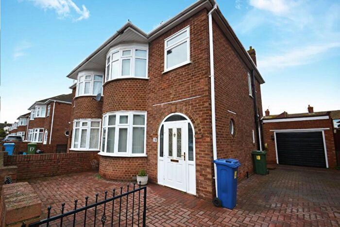 3 Bedroom Semi-Detached House To Rent In St. Helens Road, Sheerness, Kent, ME12