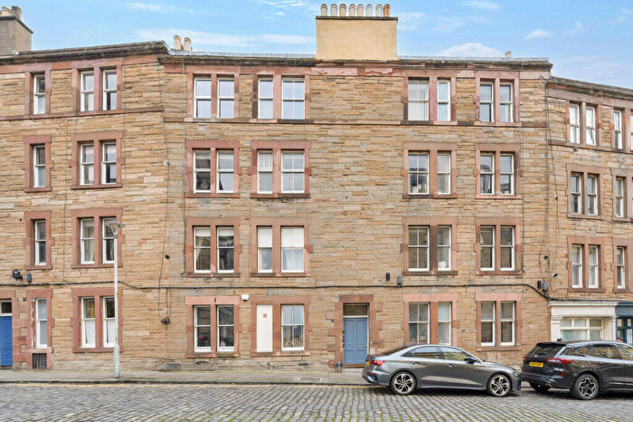 1 Bedroom Flat For Sale In St Stephen Street, EH3