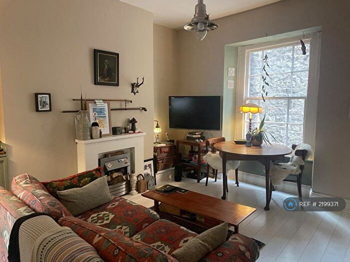 1 Bedroom Flat To Rent In Gloucester Street, Clifton, Bristol, BS8