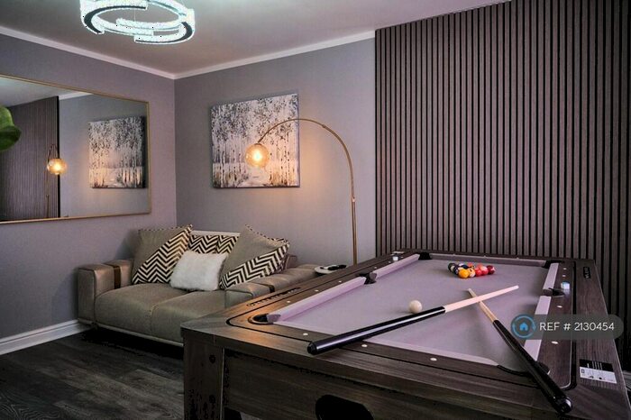 2 Bedroom End Of Terrace House To Rent In Arbury Avenue, Coventry, CV6