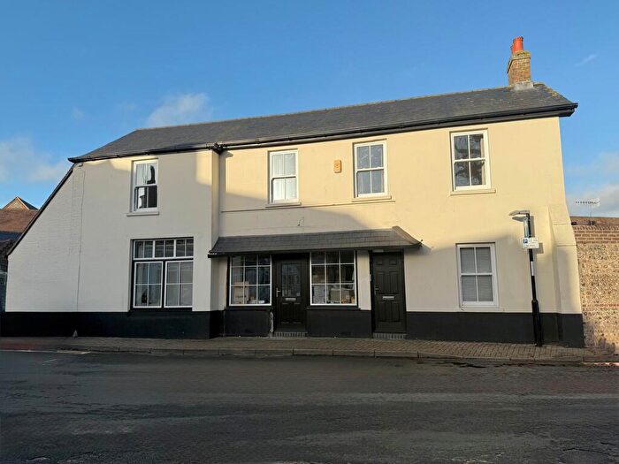 3 Bedroom Flat To Rent In Blaber House, The Square, Angmering, BN16