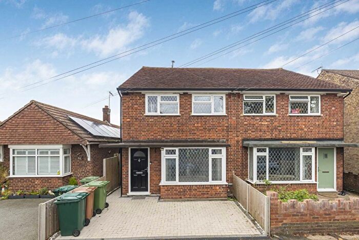 3 Bedroom Semi Detached House For Sale In Park Road, Ashford, TW15