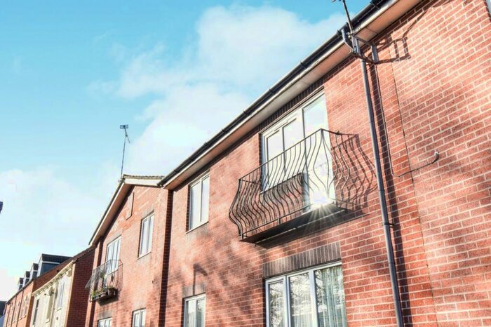 1 Bedroom Property To Rent In Regent Street, Swadlincote, DE11