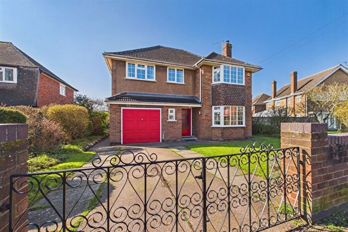 4 Bedroom Detached House For Sale In Windsor Road, Newark, NG24