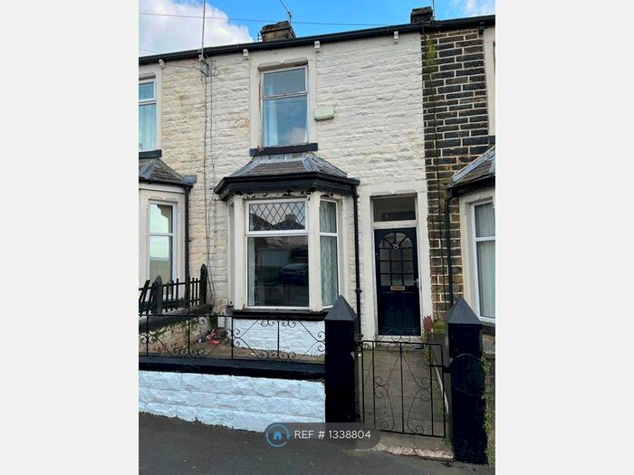 4 Bedroom Terraced House To Rent In Culshaw Street, Burnley, BB10