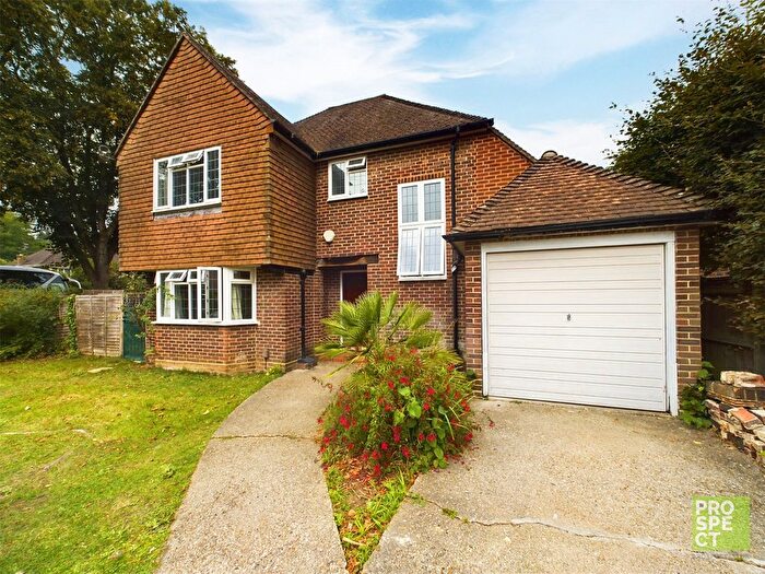 3 Bedroom Detached House To Rent In Boyn Hill Avenue, Maidenhead, Berkshire, SL6