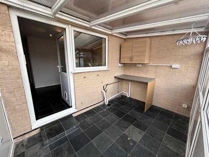 2 Bedroom End Of Terrace House To Rent In Pound Piece, Maiden Newton, Dorchester, DT2