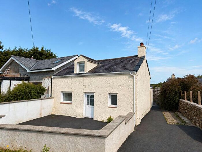 2 Bedroom Semi-Detached House For Sale In Efail Castell, Pentir, Bangor, Gwynedd, LL57