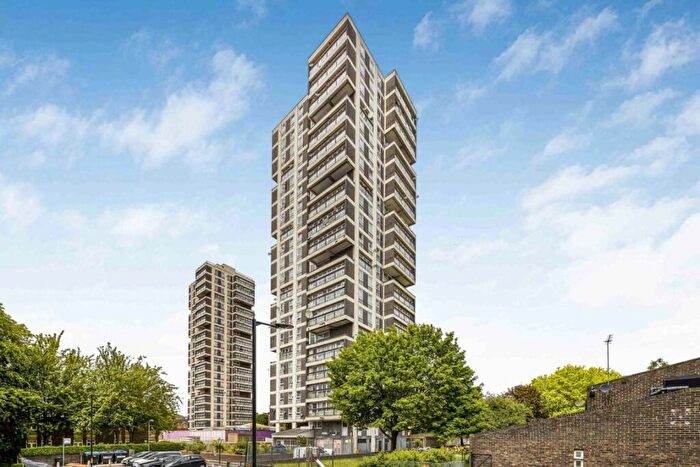 2 Bedroom Flat To Rent In Bowyer Street, Camberwell, SE5