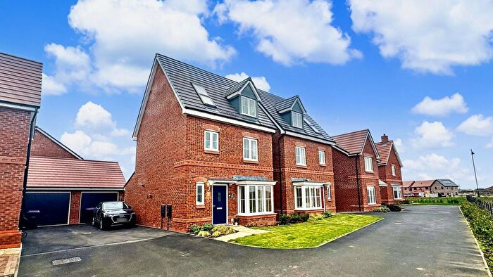 4 Bedroom Detached House For Sale In Hollyhock Way, Witham St. Hughs, Lincoln, LN6