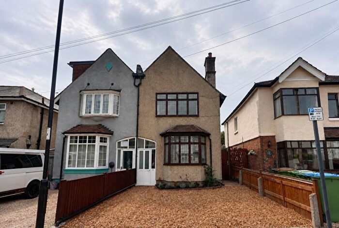 3 Bedroom Semi-Detached House For Sale In Highfield, Southampton, SO17