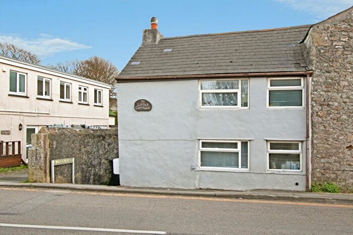 1 Bedroom Terraced House For Sale In Lemon Place, East End, Redruth, Cornwall, TR15