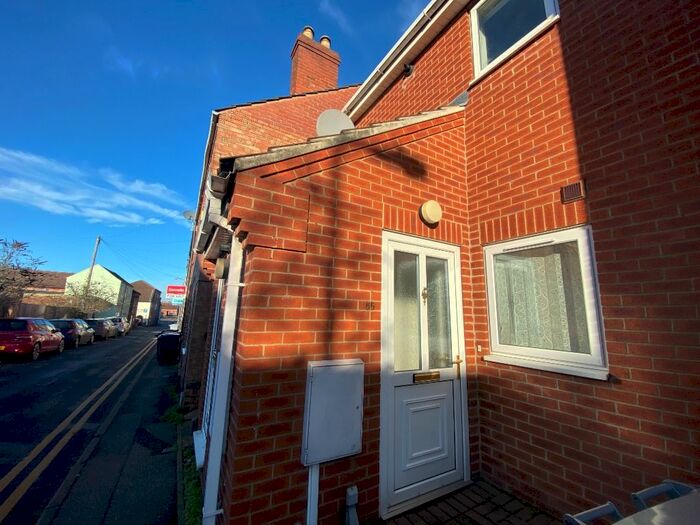 2 Bedroom Flat To Rent In Brewery Hill, Grantham NG31