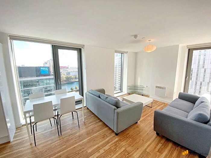 2 Bedroom Flat To Rent In Michigan Point Tower B, Michigan Avenue, Salford, M50