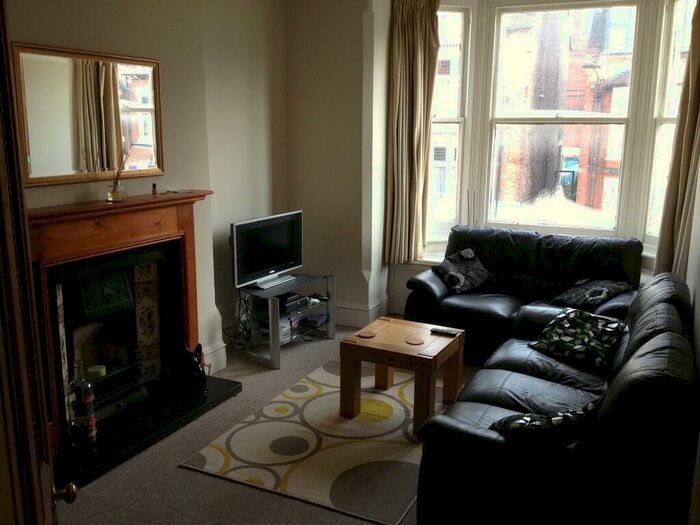 2 Bedroom Apartment To Rent In Mapperley Park Drive, Mapperley Park, NG3