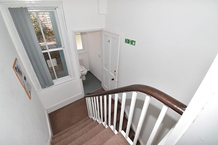1 Bedroom Flat To Rent In Church Street, Falmouth, TR11